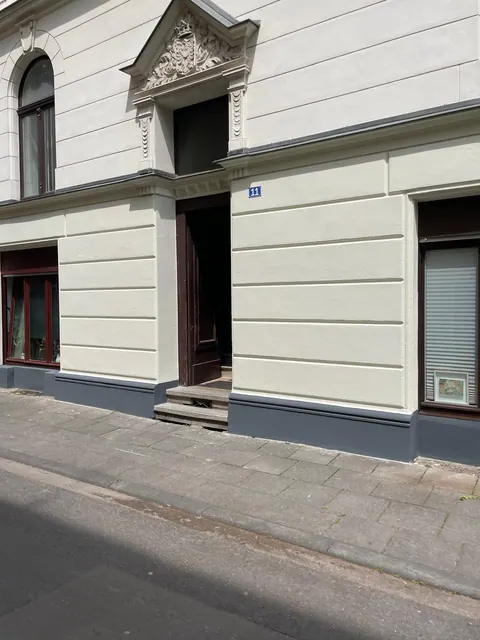 Wohnung nach der Auszugsrenovierung — gleichmäßig gestrichen, übergabefertig